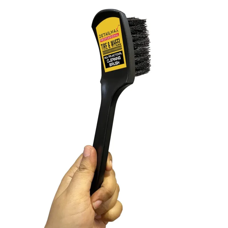 tire-cleaning-brush